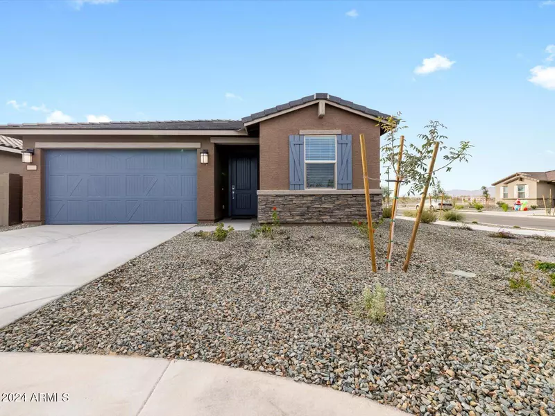 16037 W HACKAMORE Drive, Surprise, AZ 85387