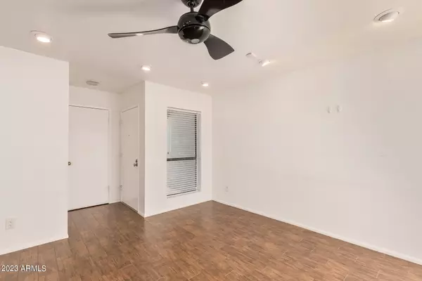 Phoenix, AZ 85013,2 W GEORGIA Avenue #3