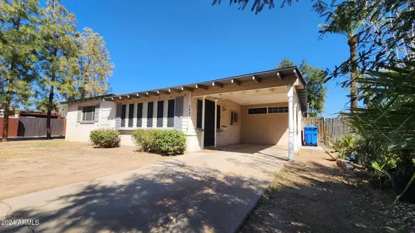 2433 N 37TH Street, Phoenix, AZ 85008