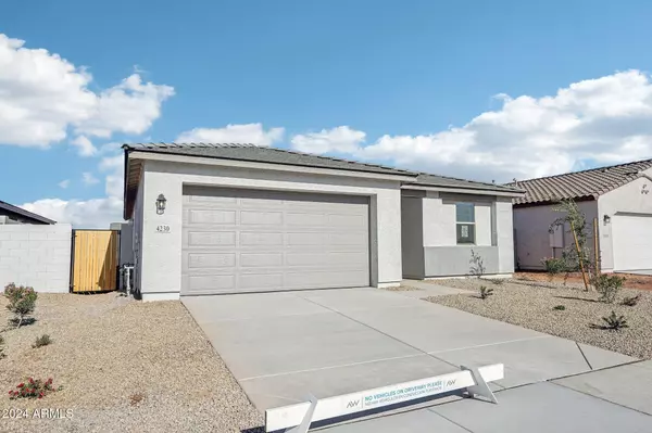 San Tan Valley, AZ 85140,4230 E Brook Lynn Place