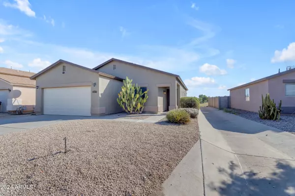 San Tan Valley, AZ 85143,30675 N BAREBACK Trail