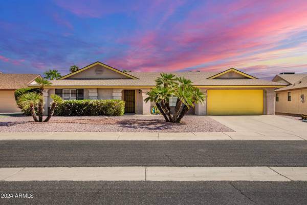 21027 N 124TH Avenue, Sun City West, AZ 85375