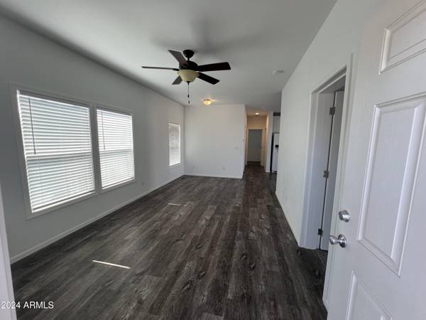 Glendale, AZ 85301,4400 W MISSOURI Avenue #286