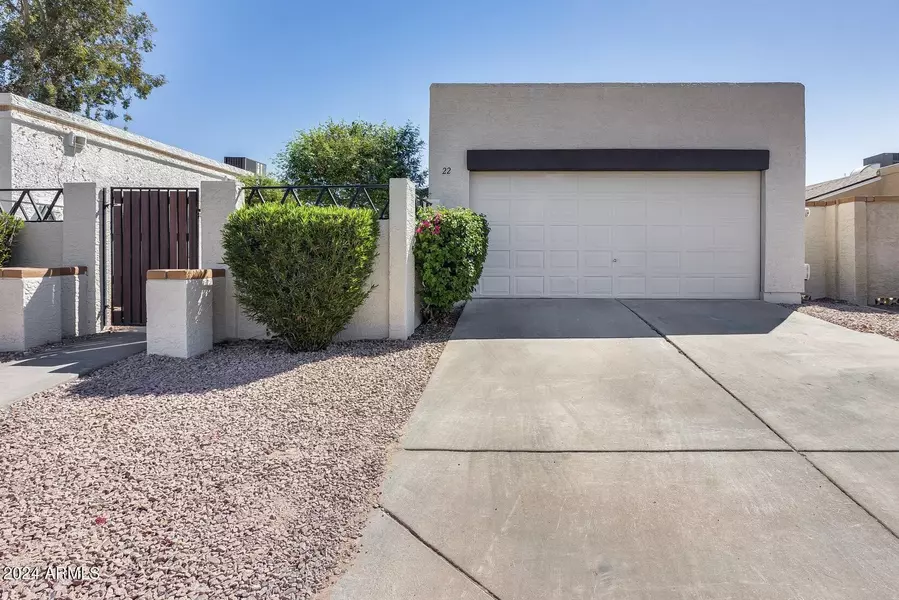 619 E JENSEN Street #22, Mesa, AZ 85203