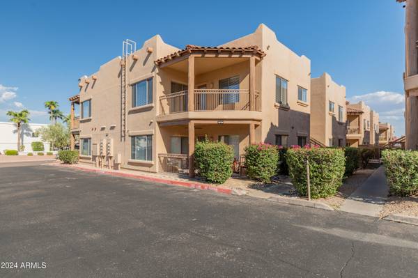 Fountain Hills, AZ 85268,16545 E GUNSIGHT Drive #219