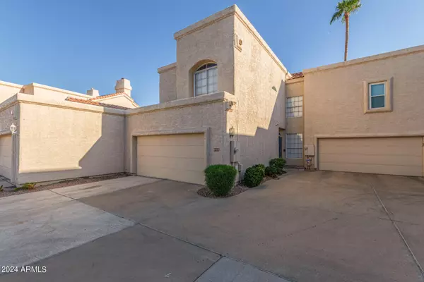 Gilbert, AZ 85233,1413 W CORAL REEF Drive