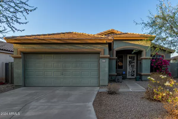 17574 W CARDINAL Drive, Goodyear, AZ 85338