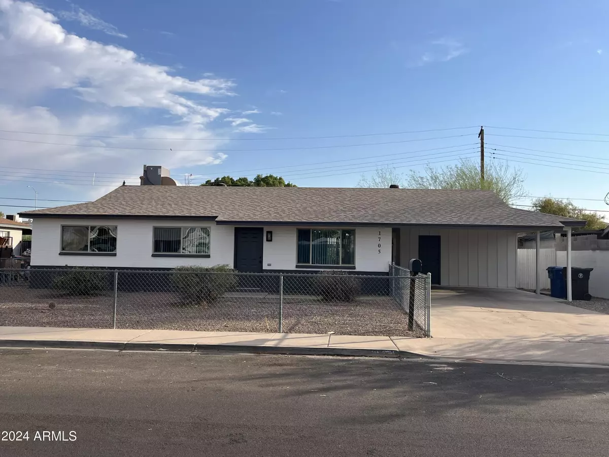 Mesa, AZ 85201,1705 W ARGON Street