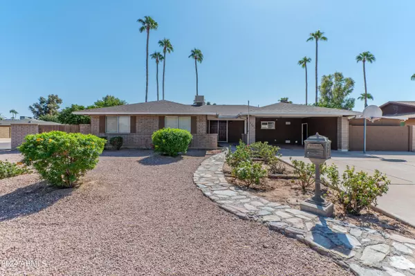 3359 E DESERT COVE Avenue, Phoenix, AZ 85028