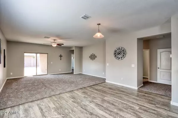 Maricopa, AZ 85138,37295 W LA PAZ Street