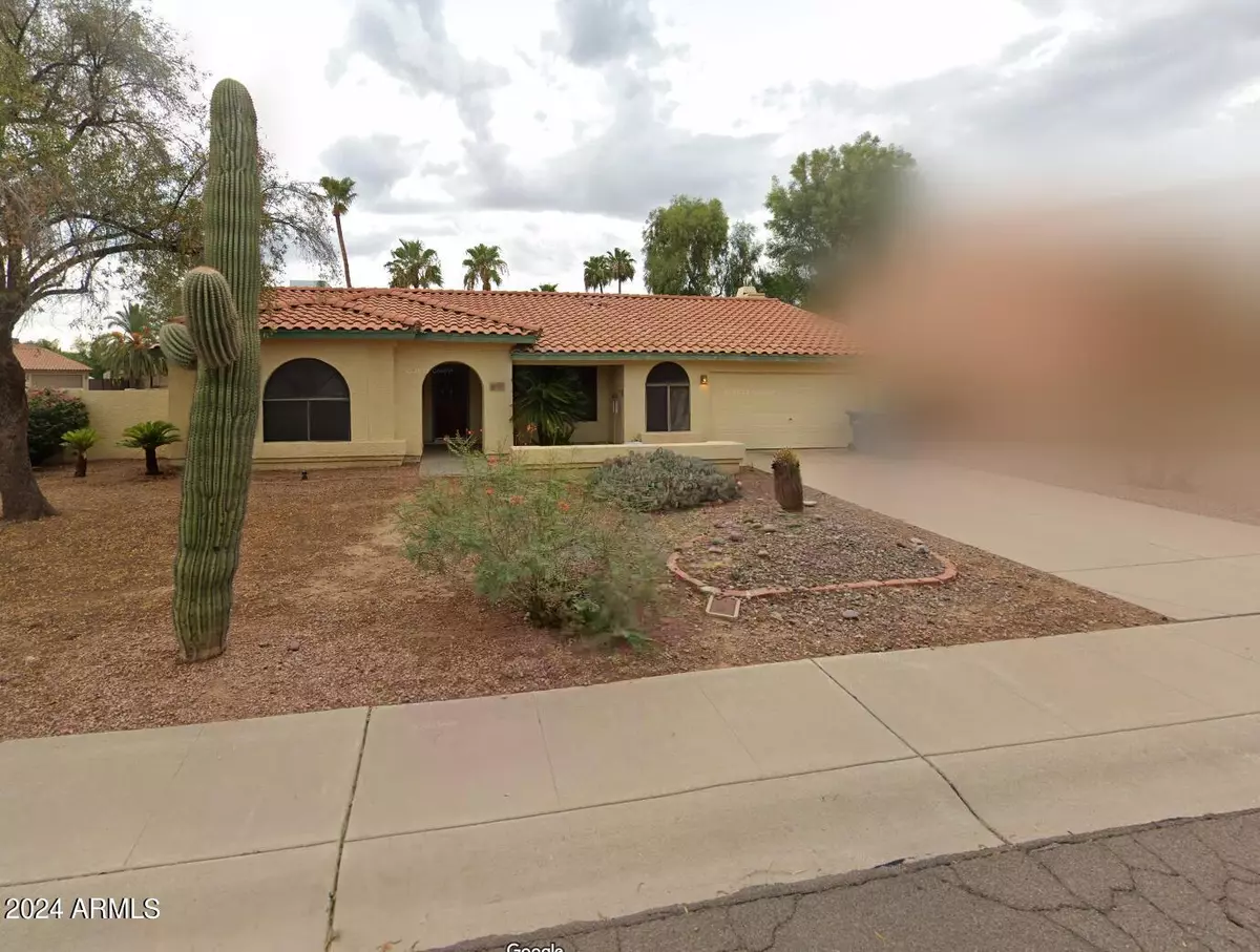 Phoenix, AZ 85032,16032 N 46 Place