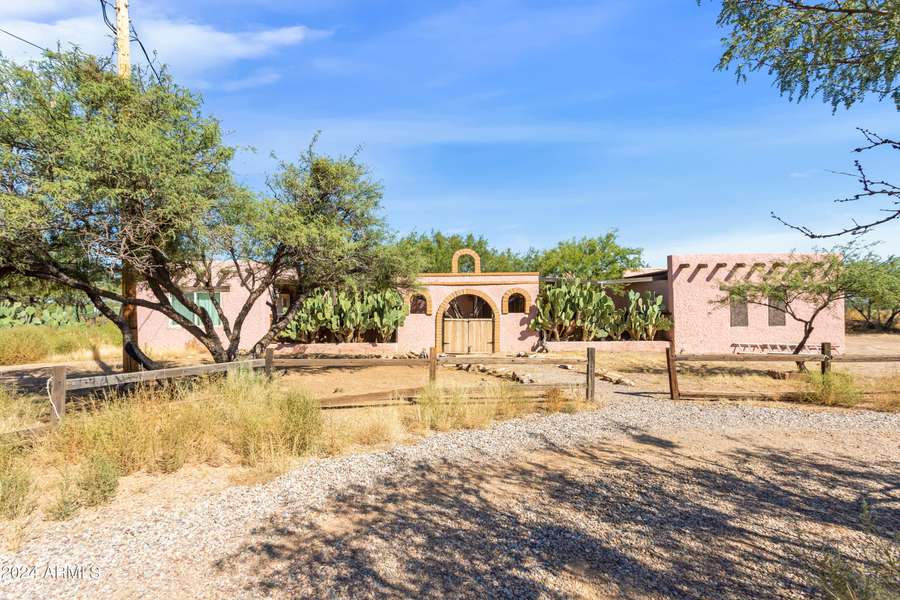 8275 E JOAQUIN Lane, Sierra Vista, AZ 85650