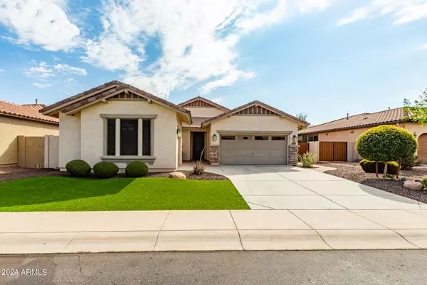 4065 S BIRCH Street, Chandler, AZ 85249