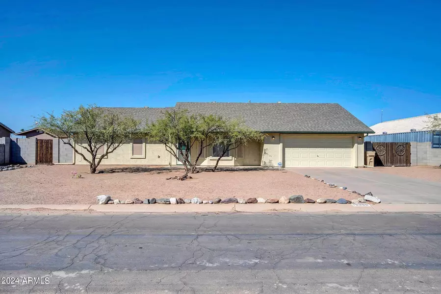 15360 S QUINTIN Place, Arizona City, AZ 85123