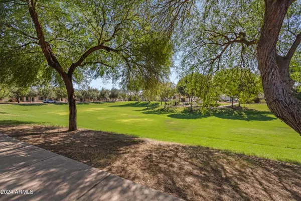 Gilbert, AZ 85297,4439 E WILDHORSE Drive