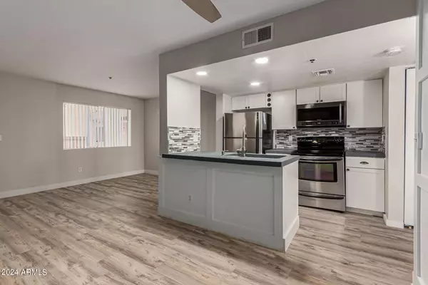 Surprise, AZ 85378,12123 W BELL Road #138