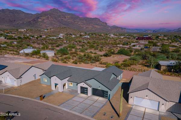 3909 S Veronica Lane, Gold Canyon, AZ 85118