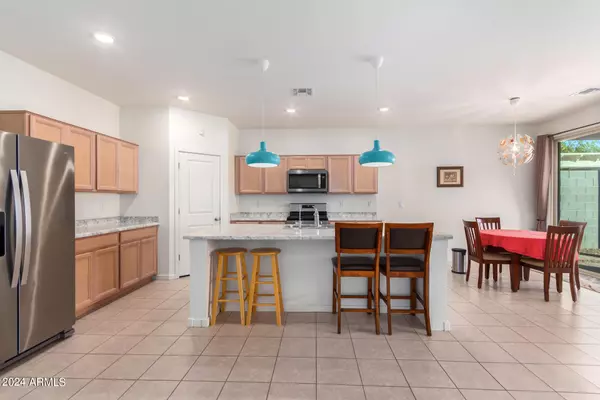 San Tan Valley, AZ 85143,7167 E TEAL Way