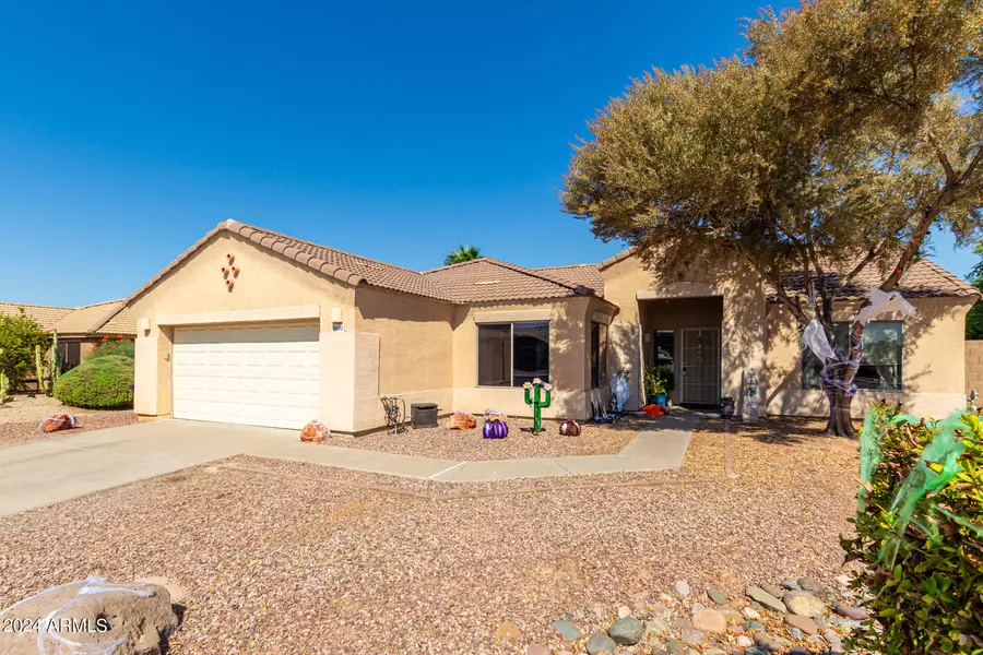 8630 E ONZA Circle, Mesa, AZ 85212