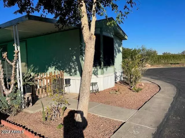 8427 W GLENDALE Avenue #196, Glendale, AZ 85305