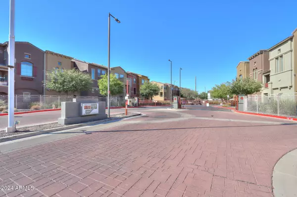 Chandler, AZ 85224,900 S 94TH Street #1042