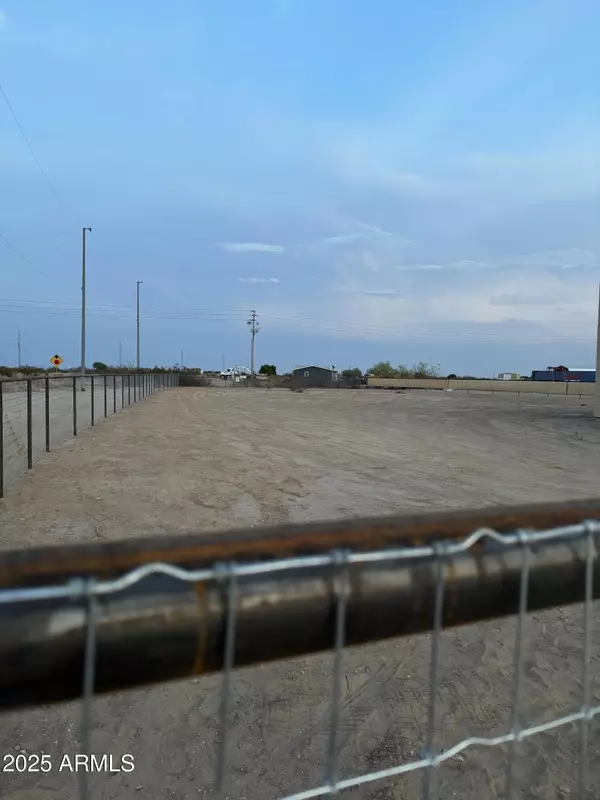 Wittmann, AZ 85361,29785 N 203RD Drive