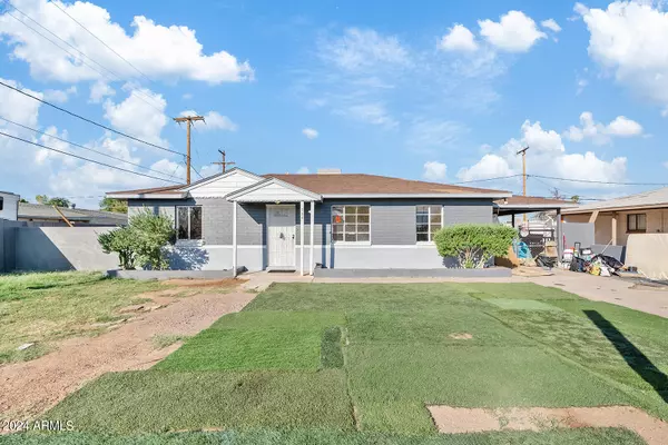 724 S LEWIS Road, Mesa, AZ 85210