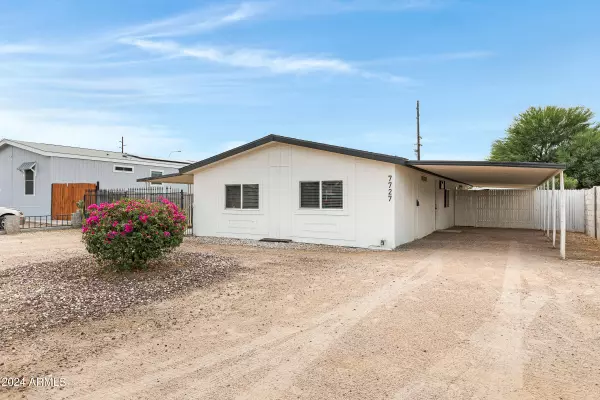 Mesa, AZ 85208,7727 E FLOSSMOOR Avenue