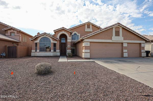 Gilbert, AZ 85296,1913 E APPALOOSA Road