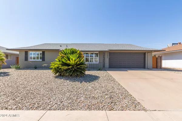 13223 W BONANZA Drive, Sun City West, AZ 85375