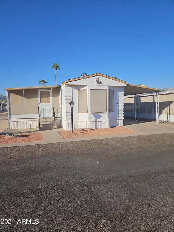 2900 W SUPERSTITION Boulevard #21, Apache Junction, AZ 85120