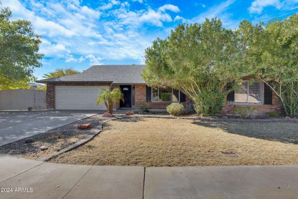 2430 S Stewart --,  Mesa,  AZ 85202