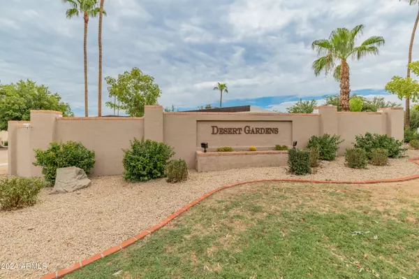 11051 N 45TH Place, Phoenix, AZ 85028