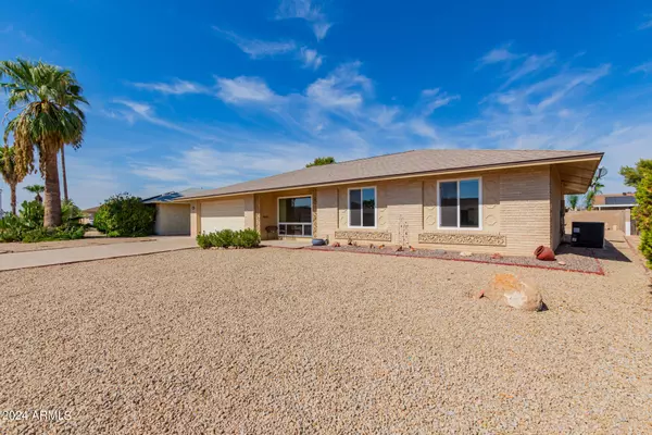 10214 W BURNS Drive, Sun City, AZ 85351