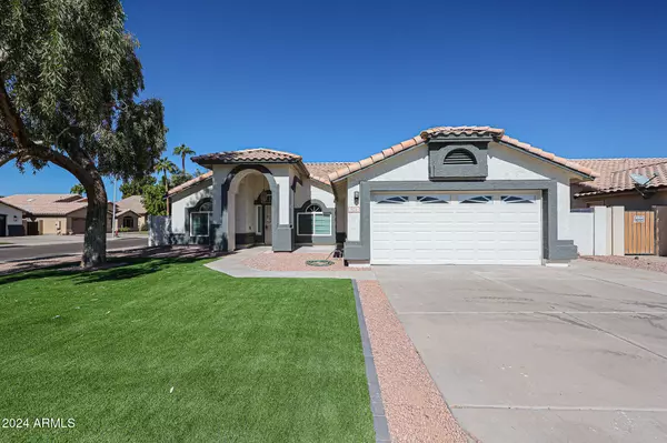 926 W SPUR Avenue, Gilbert, AZ 85233