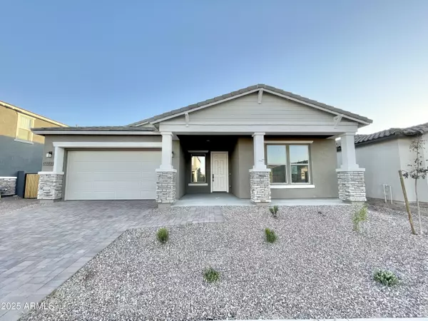 Queen Creek, AZ 85142,22705 E ROUNDUP Way