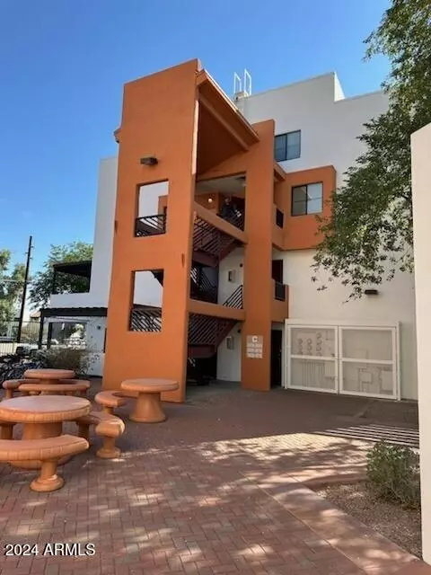 1005 E 8TH Street #1012, Tempe, AZ 85281