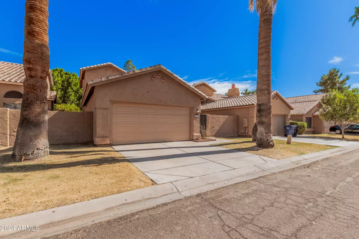 Chandler, AZ 85226,671 N MAPLE Street