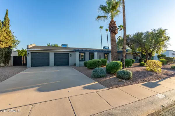 Scottsdale, AZ 85254,6827 E Ludlow Drive