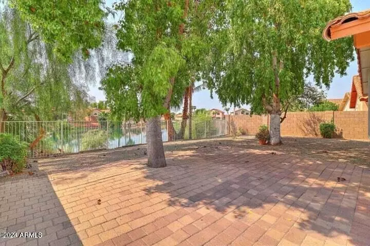 Glendale, AZ 85308,7561 W KERRY Lane