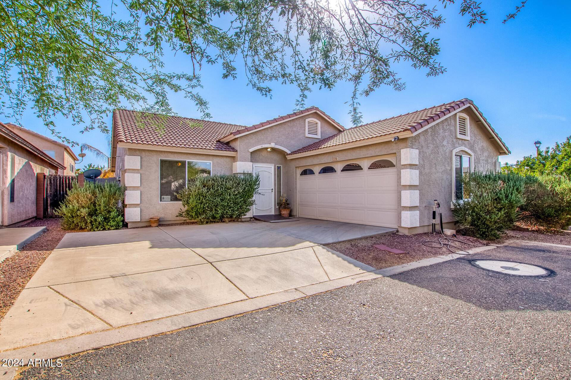 15706 N 34TH Street, Phoenix, AZ 85032
