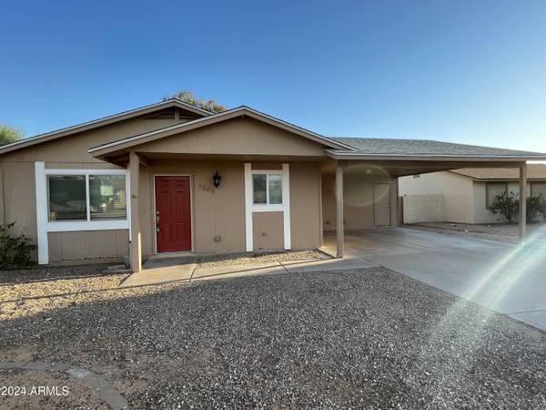 7849 E GLADE Avenue, Mesa, AZ 85209