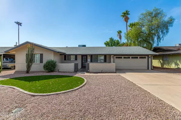 2726 S RITA Lane, Tempe, AZ 85282