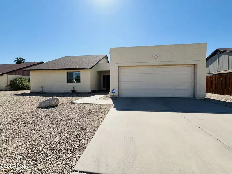 7809 W KIRBY Street, Peoria, AZ 85345