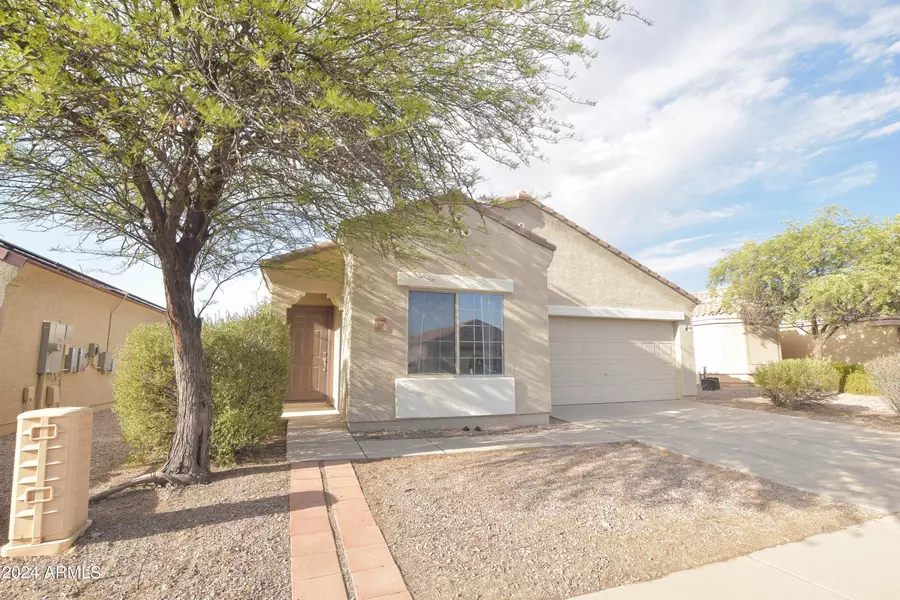 368 W Phantom Drive, Casa Grande, AZ 85122