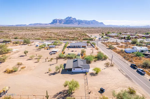 122 W FOOTHILL Street, Apache Junction, AZ 85120