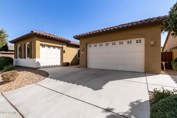 Peoria, AZ 85383,7845 W FETLOCK Trail