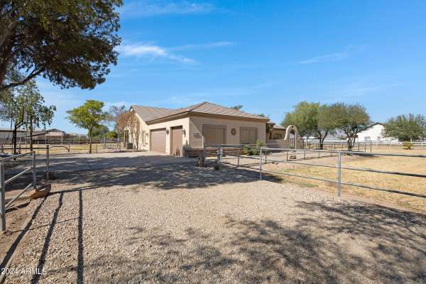 Buckeye, AZ 85326,6112 S 195TH Drive