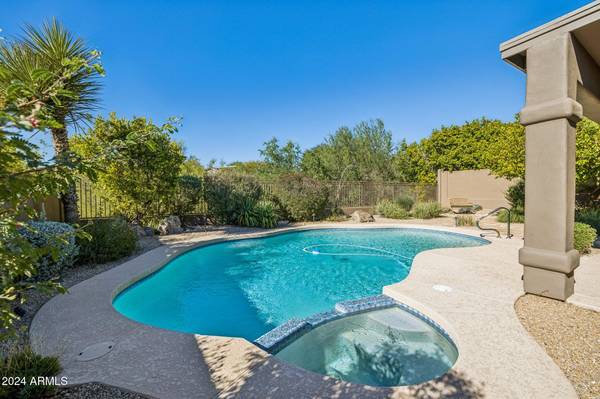 Scottsdale, AZ 85255,16694 N 106TH Way