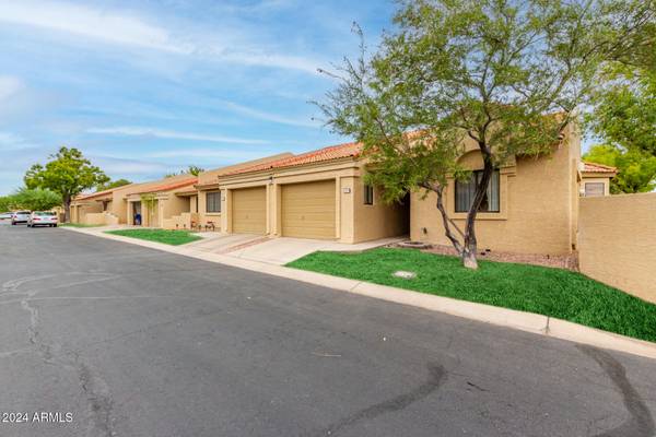 Mesa, AZ 85206,1021 S GREENFIELD Road #1213